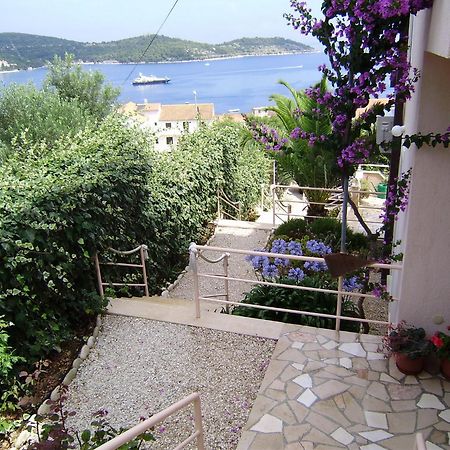 Villa Kate Vis Exterior foto