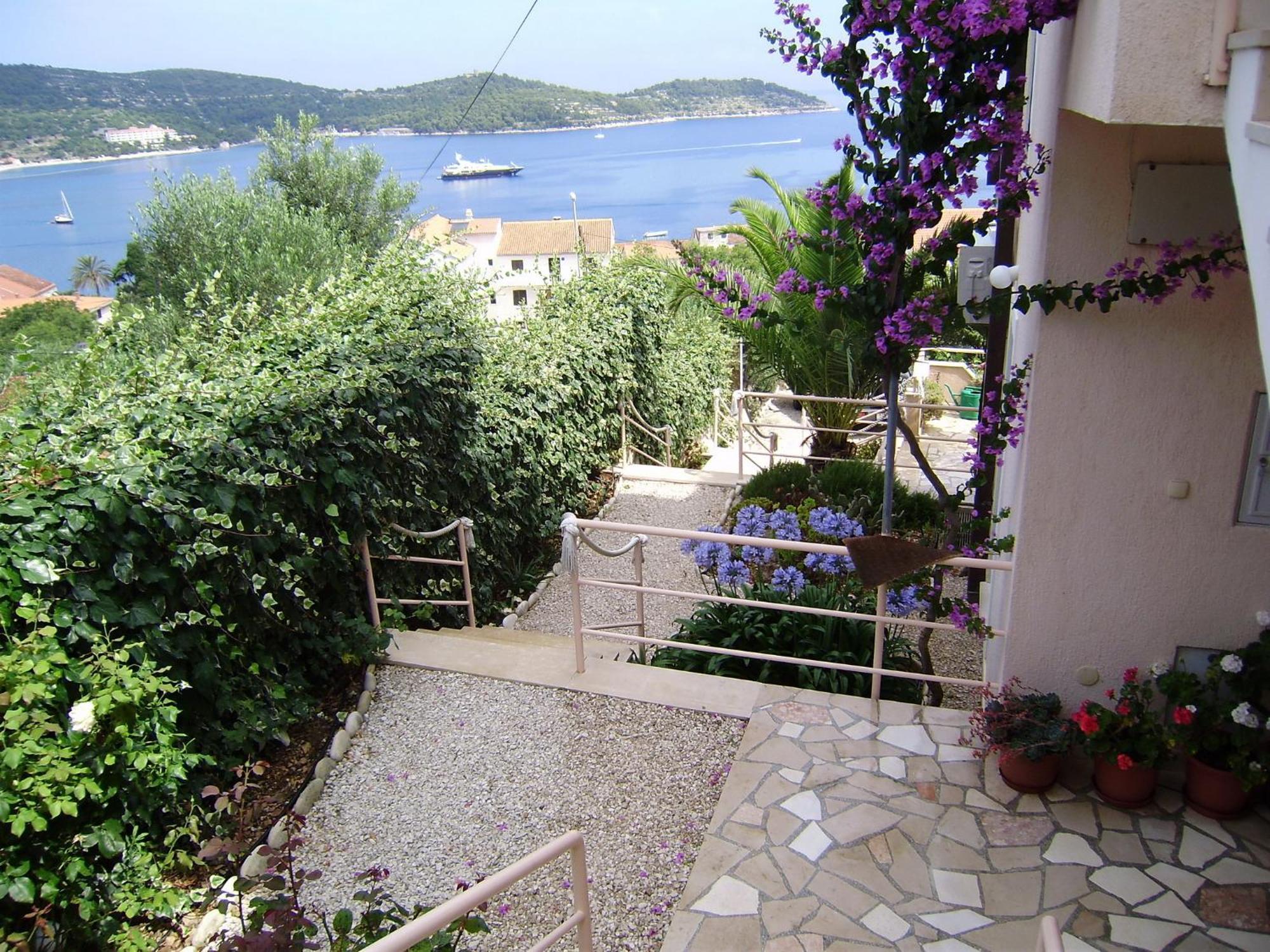 Villa Kate Vis Exterior foto